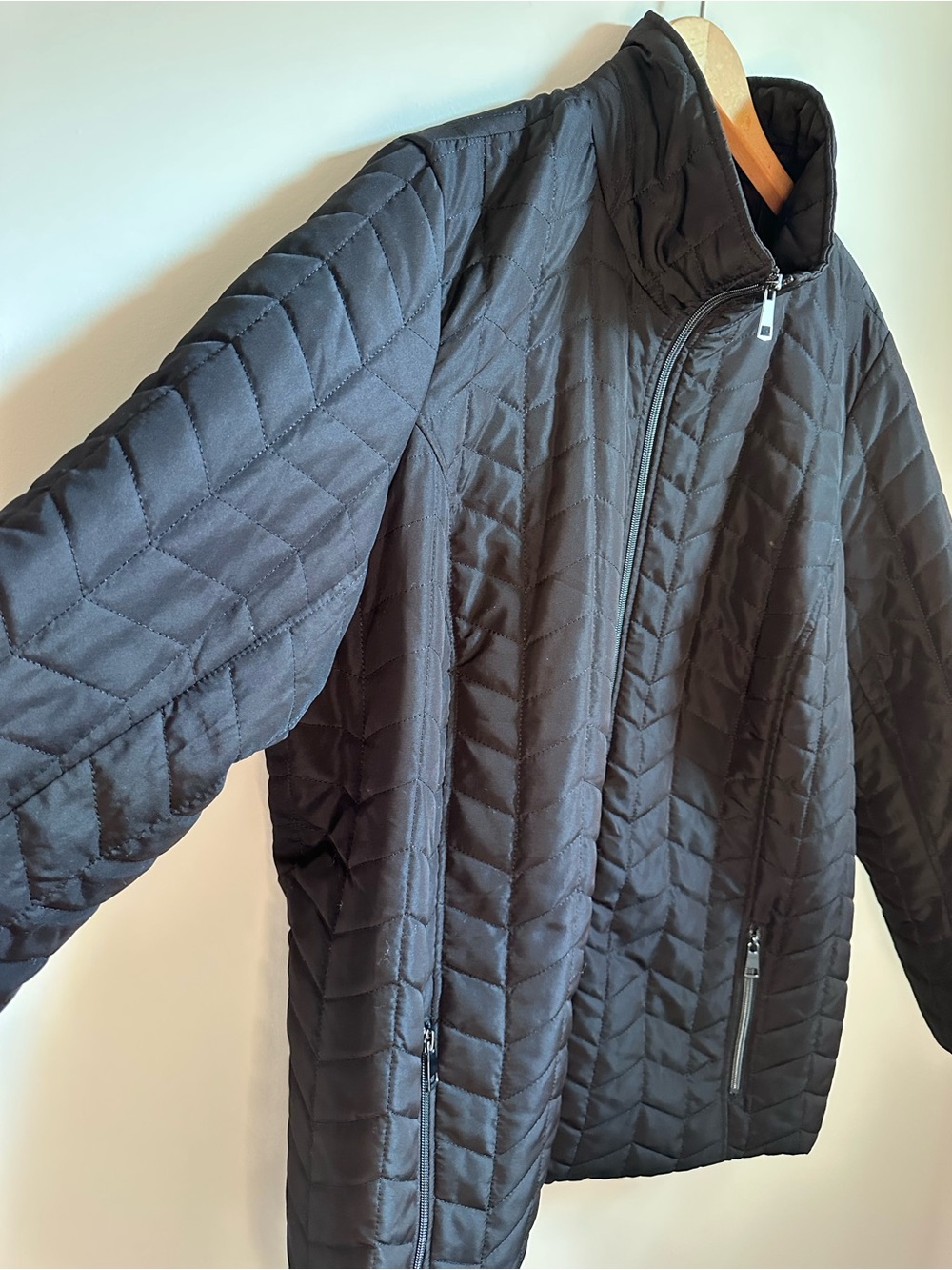 CJ Banks Women’s 3X Black Quilted Jacket Lightweight Full Zip Plus Size - Picture 4 of 13